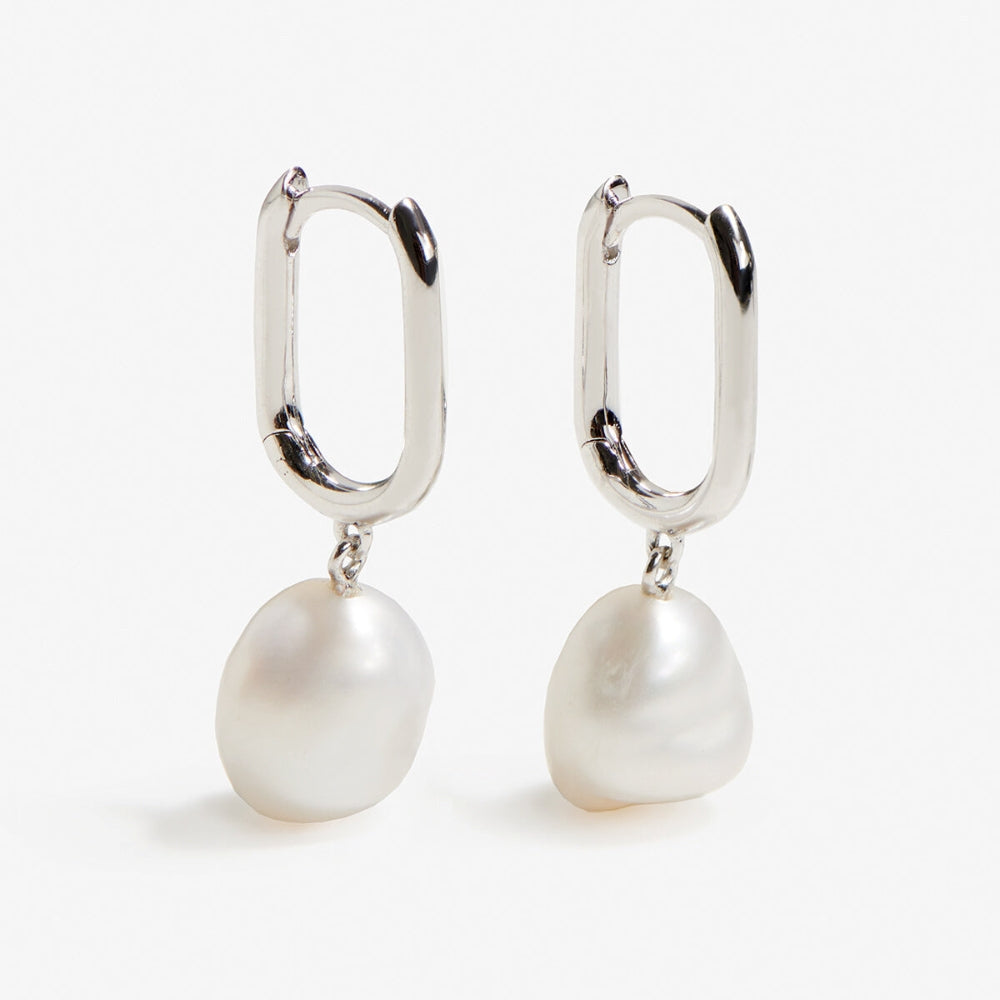 Esme - Silver rectangular pearl earrings