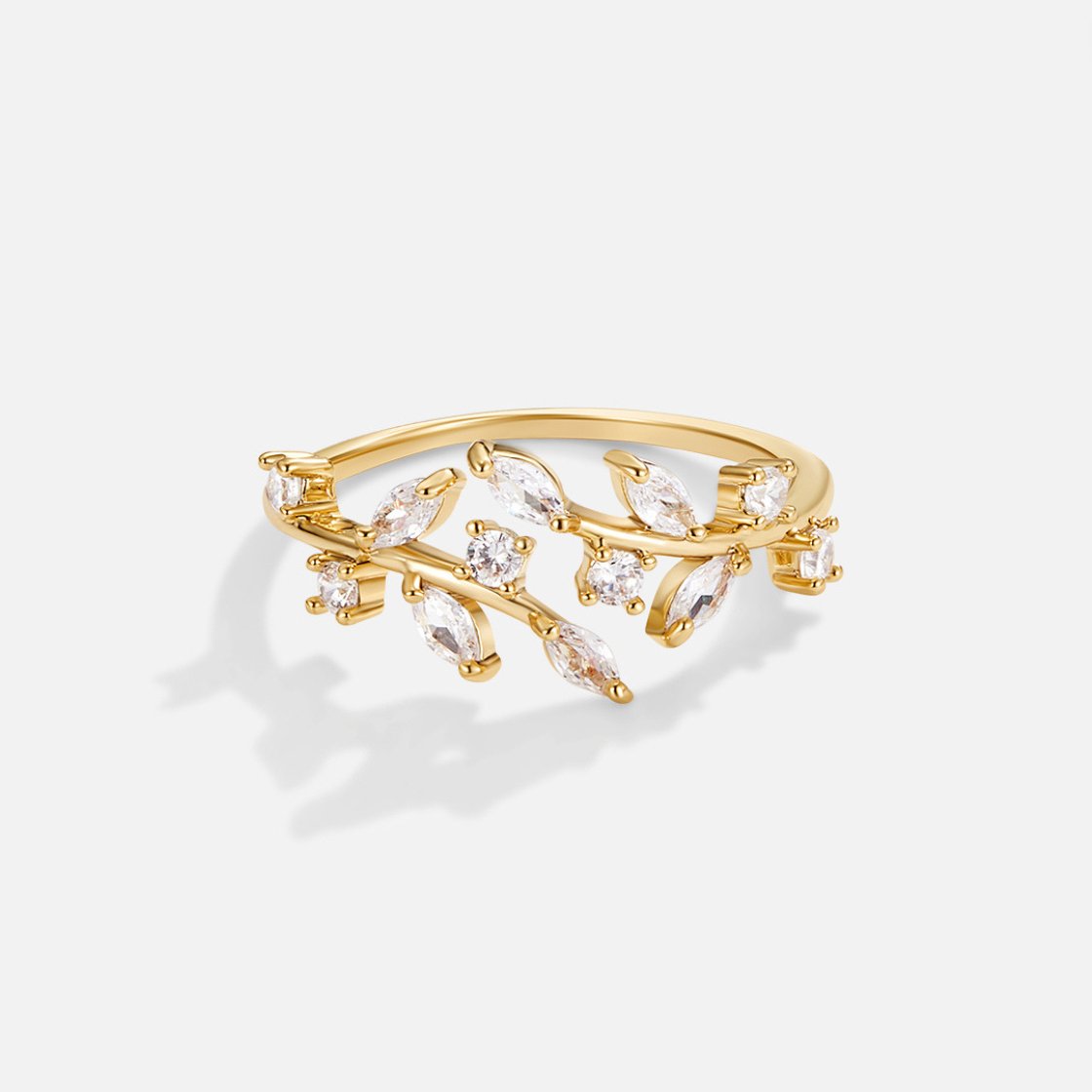 Aretha – Liana Crystal Ring in 18K gold