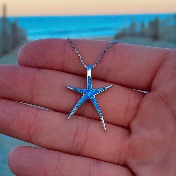 Starla – Silver chain with starfish and blue opal