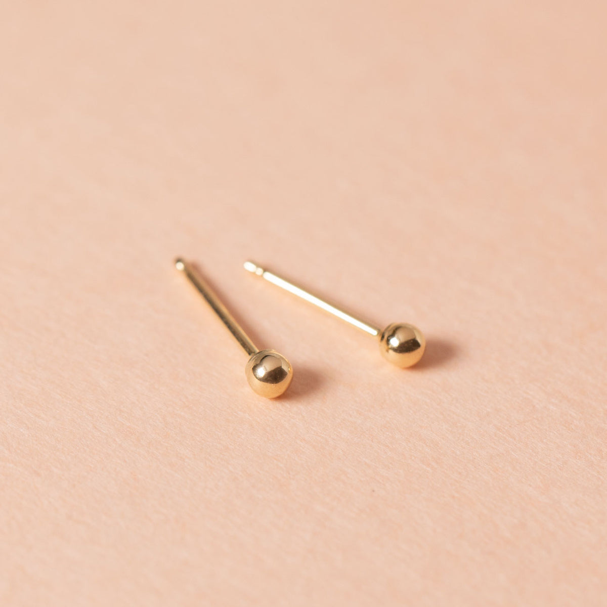 Marcia - Small Ball Studs