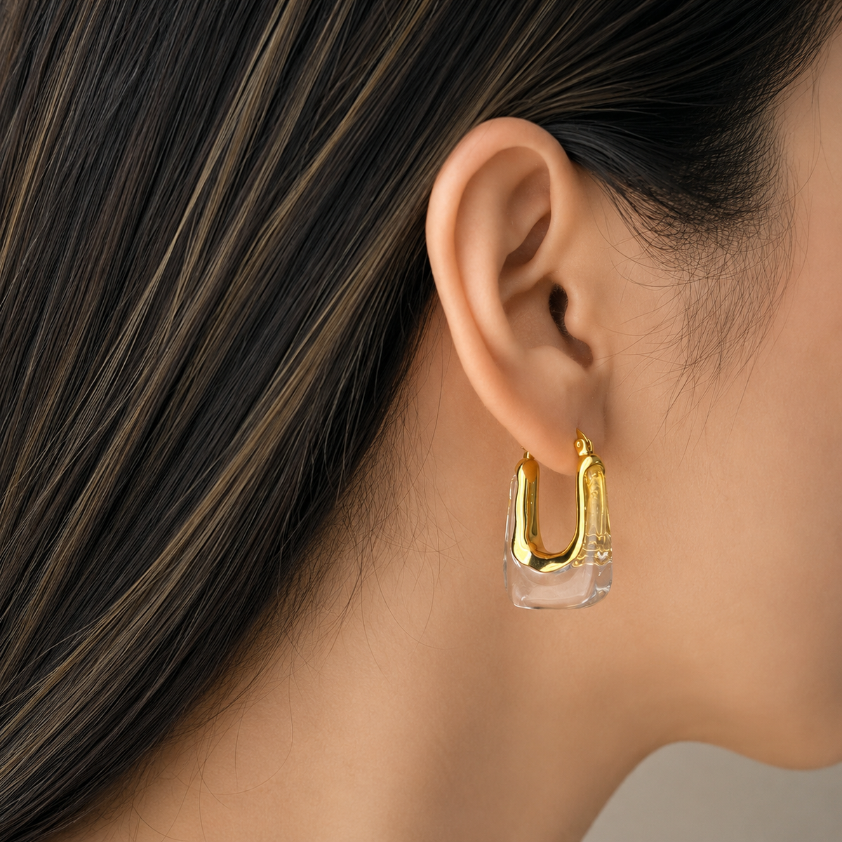 Mia - Clear Rectangular Hoops