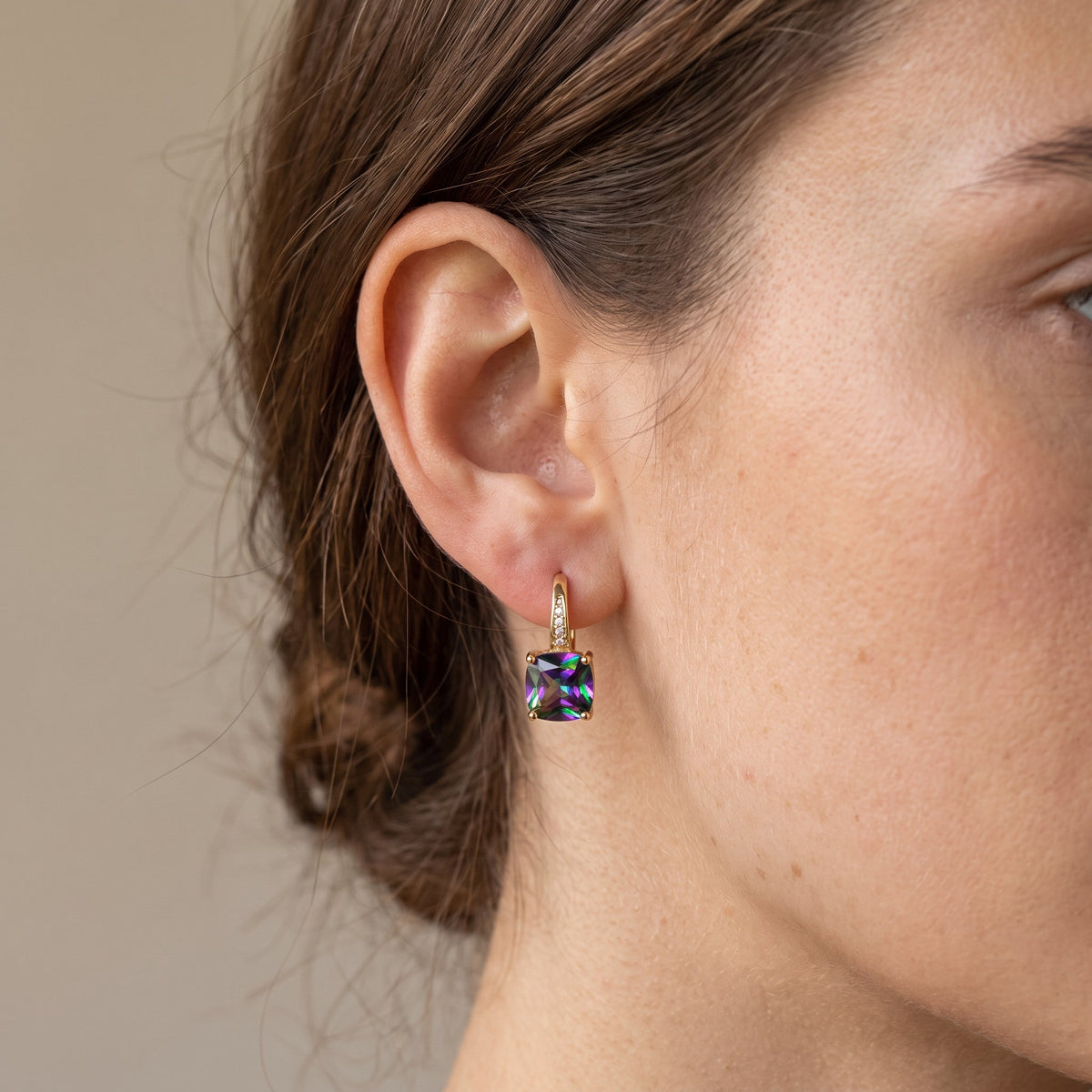 Celina – Gold hoops with colored zirconias