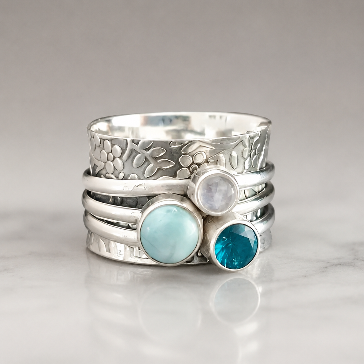 Luna – Vintage Ring with Blue Natural Stone