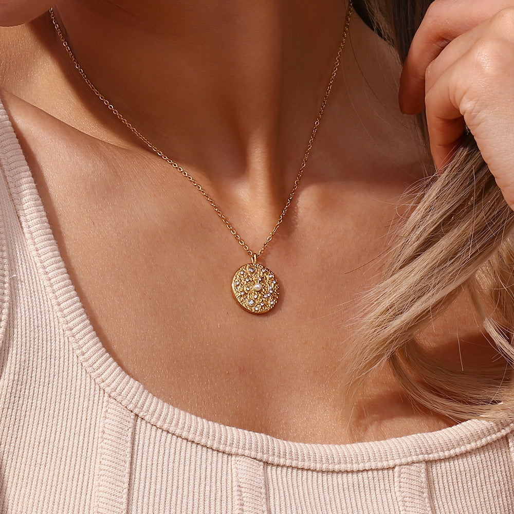 Leilani - Cosmic necklace