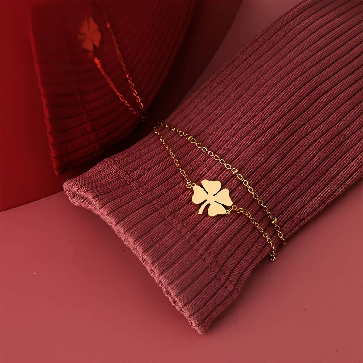 Sanya – Gold and Silver Clover Bracelet