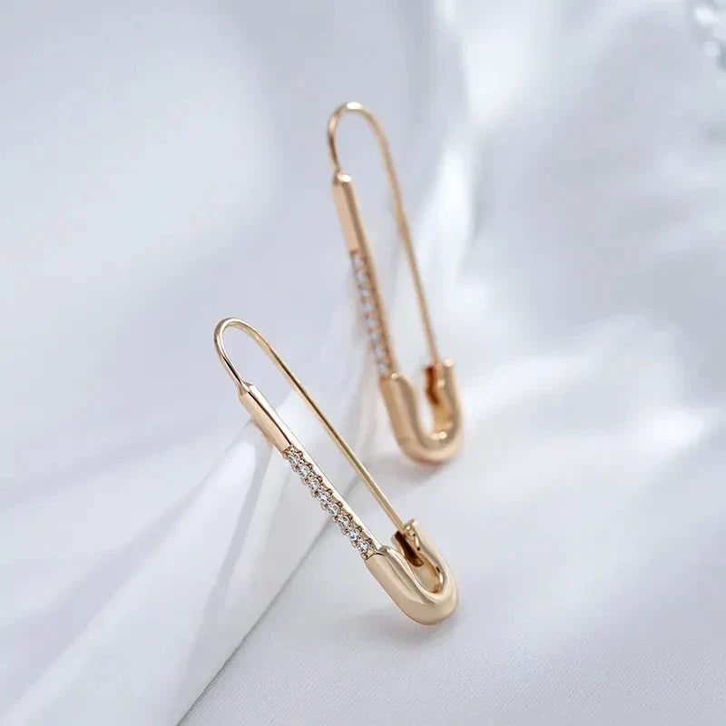 Maika – Elegant safety earrings