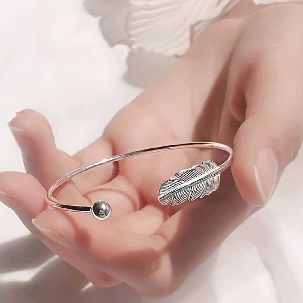 Silver feather bracelet - Feather bangle