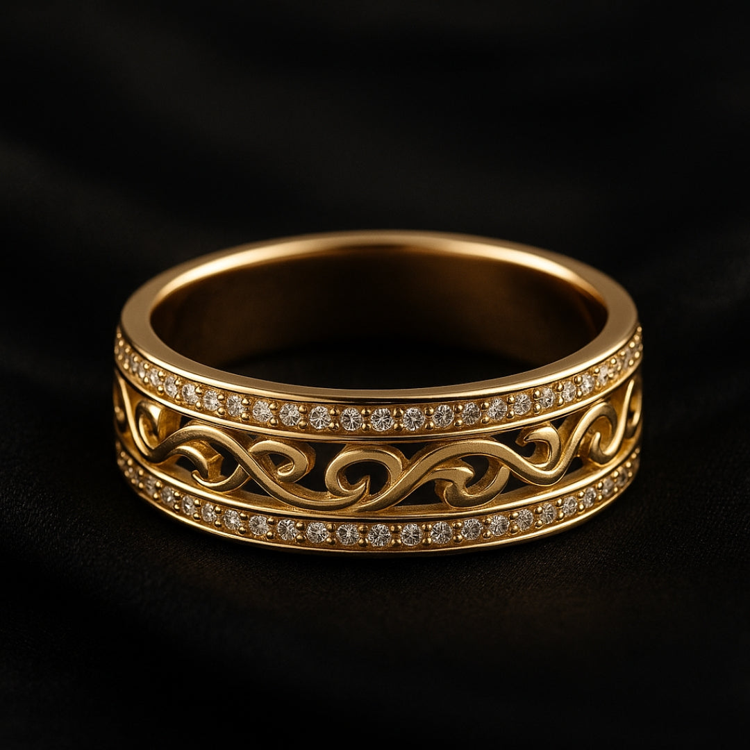 Elena – Shiny hollow gold ring