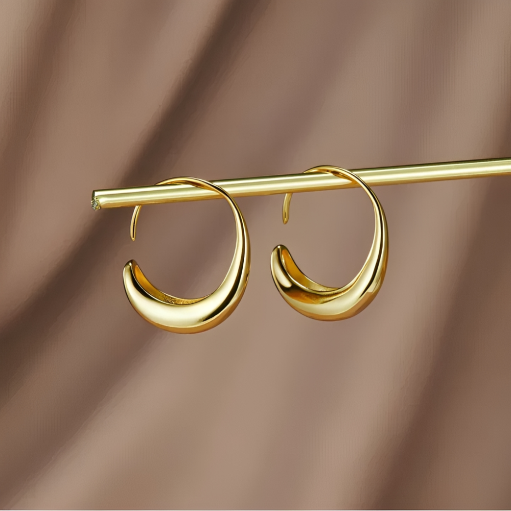 Classic drop earrings - Vintage gold hoop earring