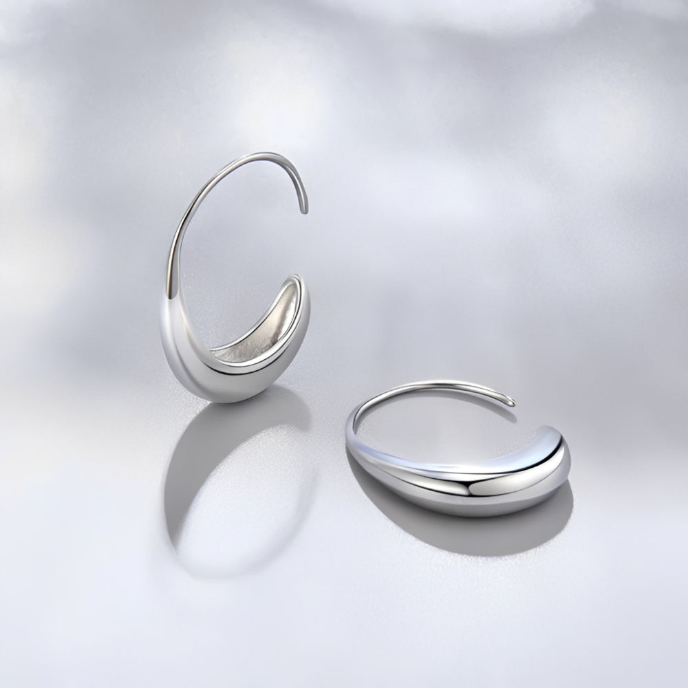Classic drop earrings - Vintage gold hoop earring