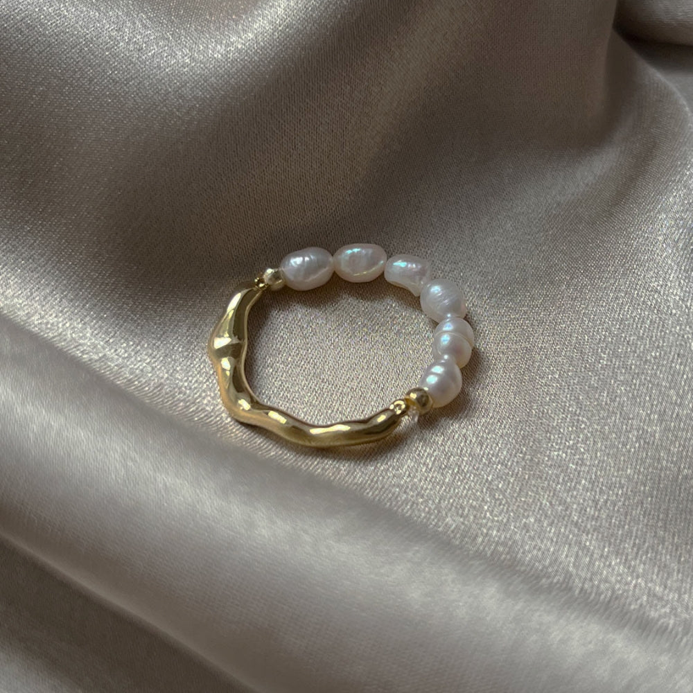 Jane - Duality Gold and Pearl Ring