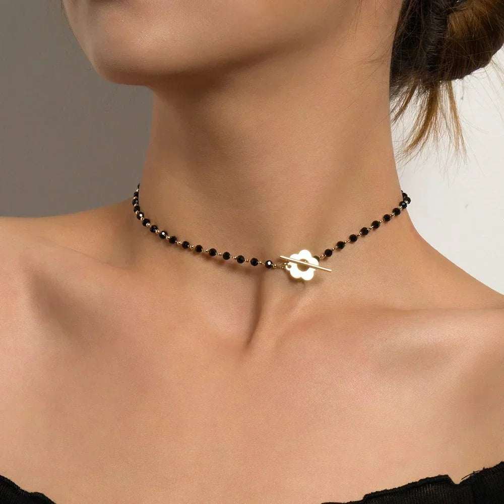 Naya - Floral Choker Necklace with Flower Clasp