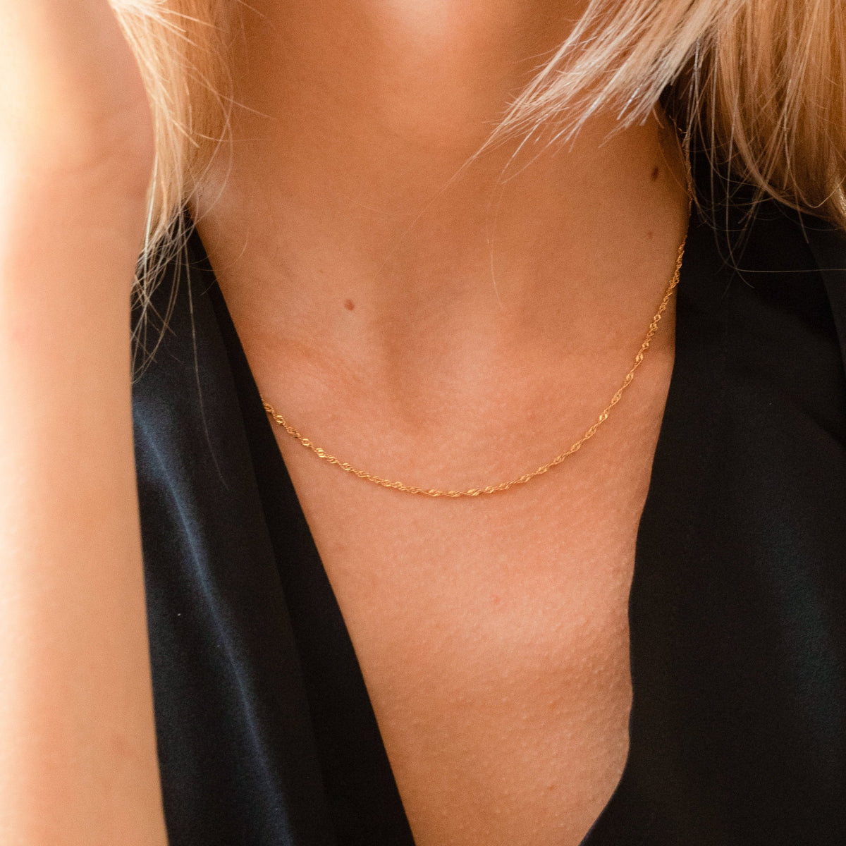Fretzie – Twist Necklace