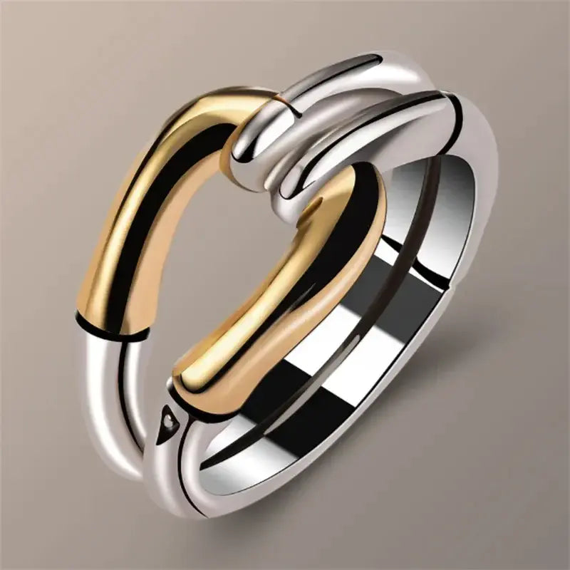 Althéa – Vintage Knot Design Ring in Gold and Silver