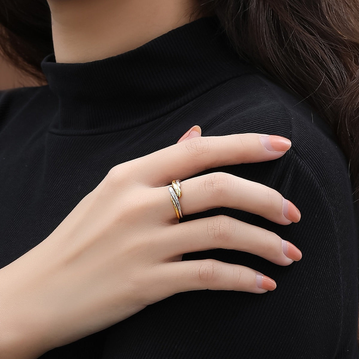Elaine – S925 Silver Ring with Irregular Water Wave