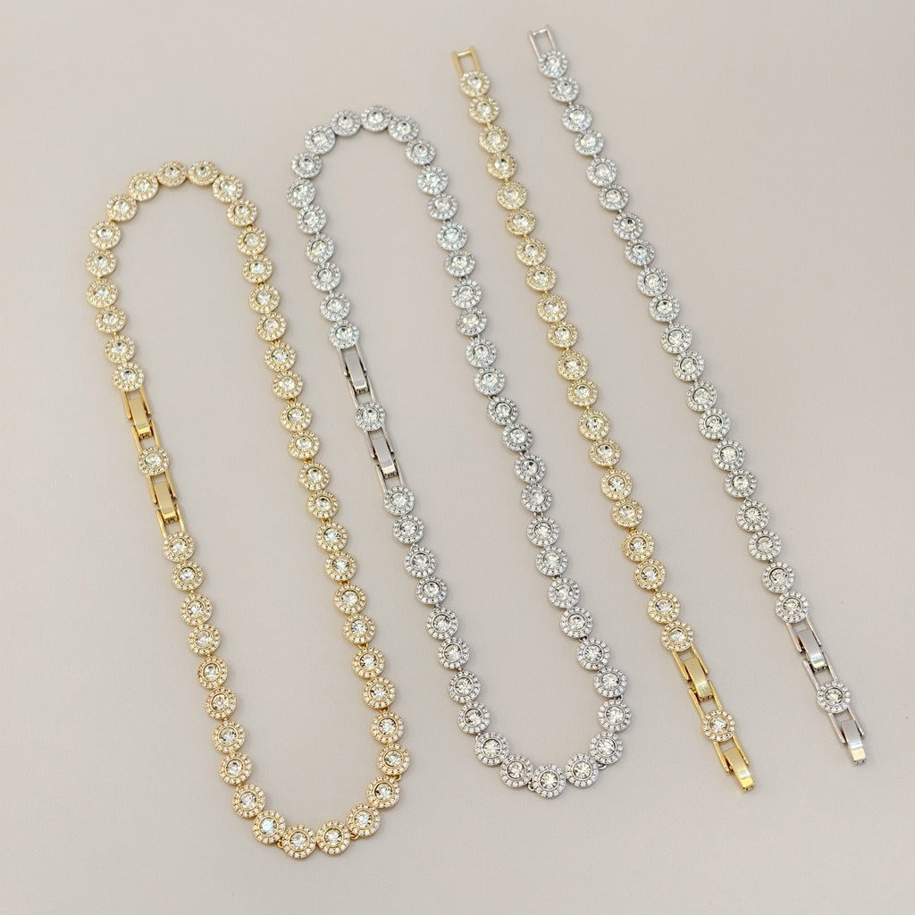 Victoria – Necklace and bracelet with shiny round button