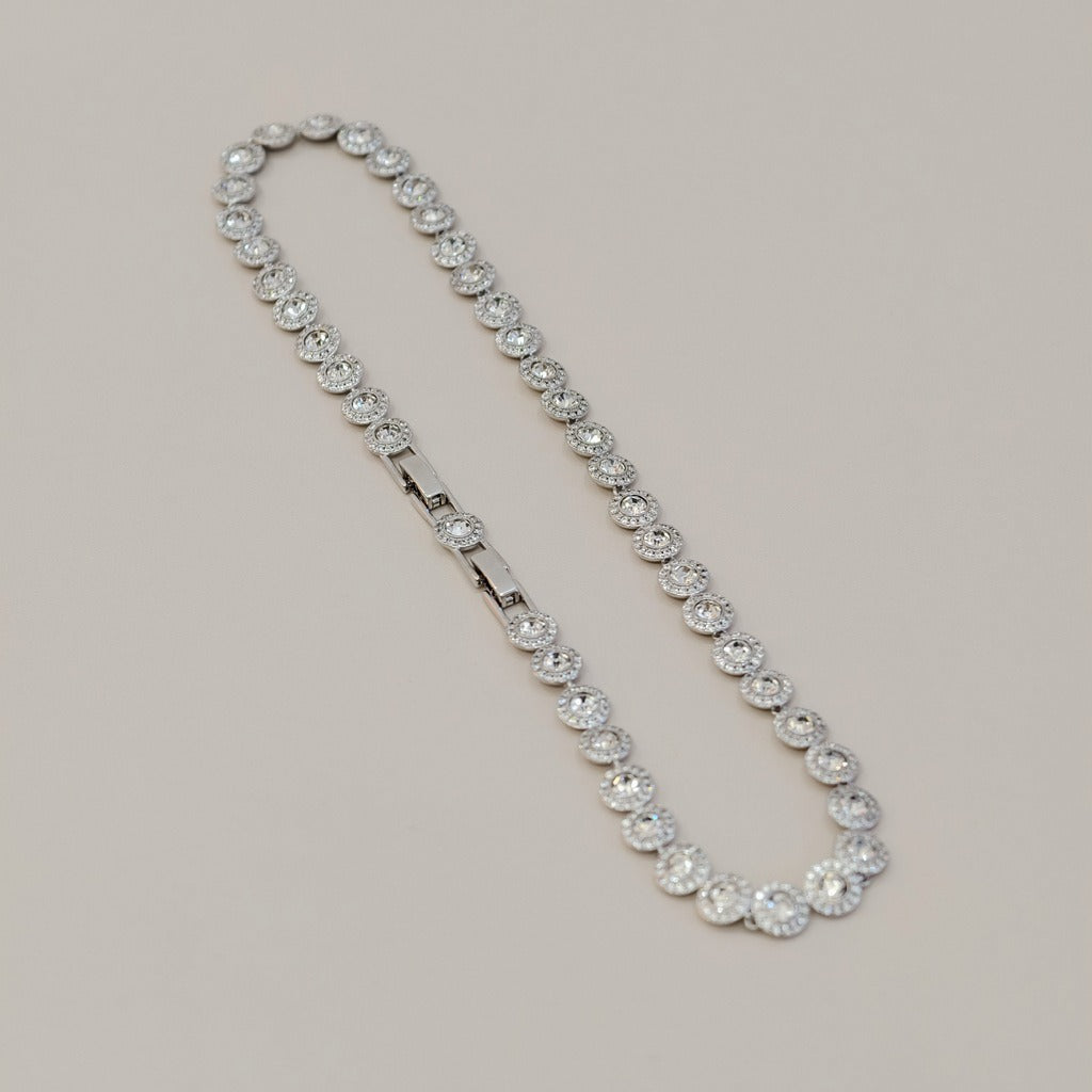 Victoria – Necklace and bracelet with shiny round button