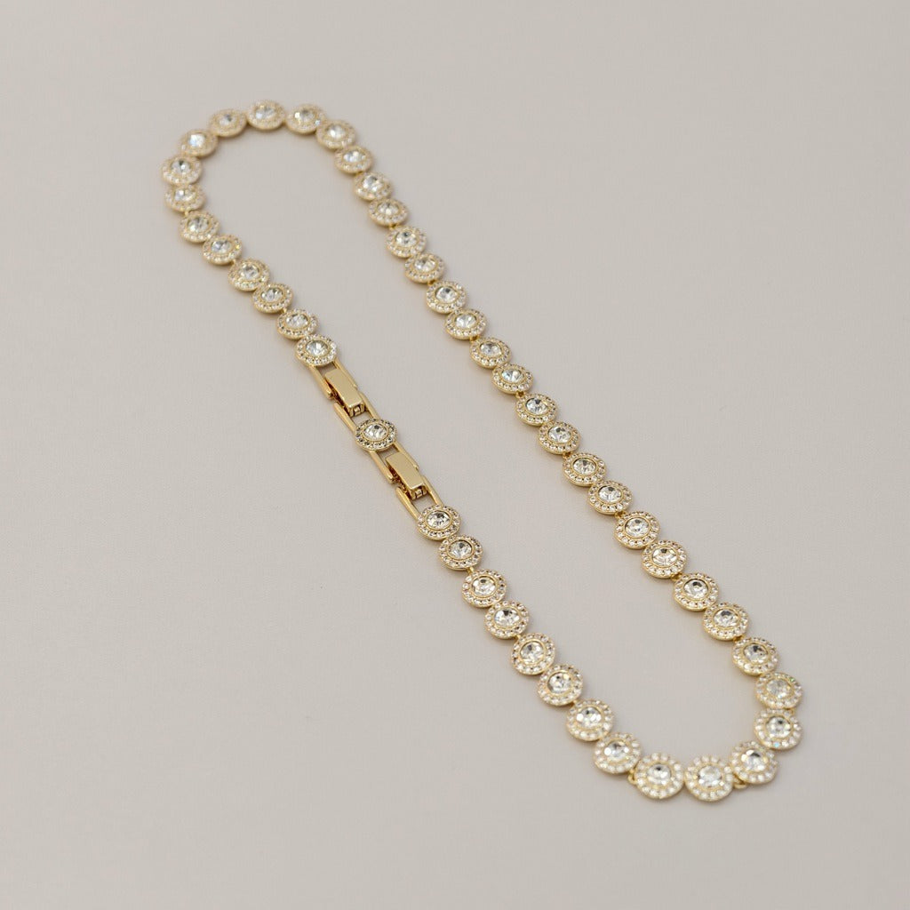 Victoria – Necklace and bracelet with shiny round button