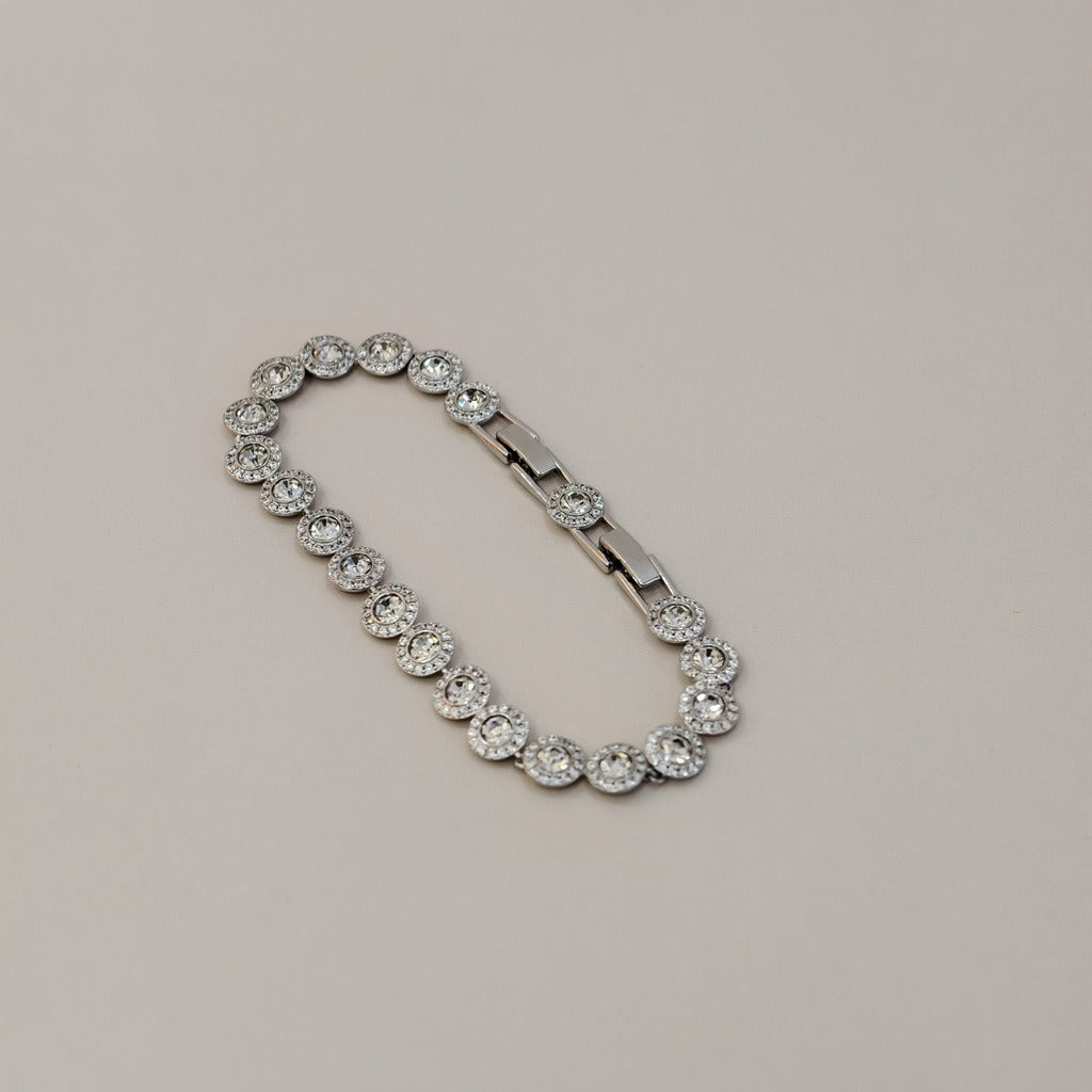 Victoria – Necklace and bracelet with shiny round button