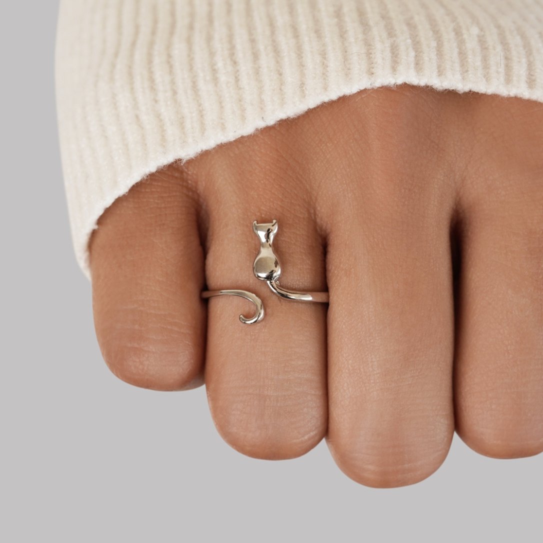 Mindy – Mystic Silver Cat Ring