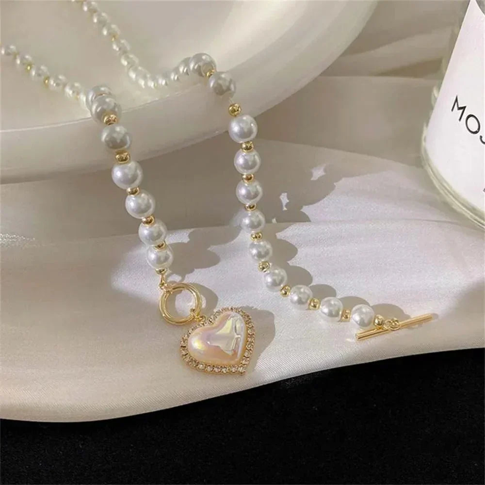 Amara – Pearl choker necklace