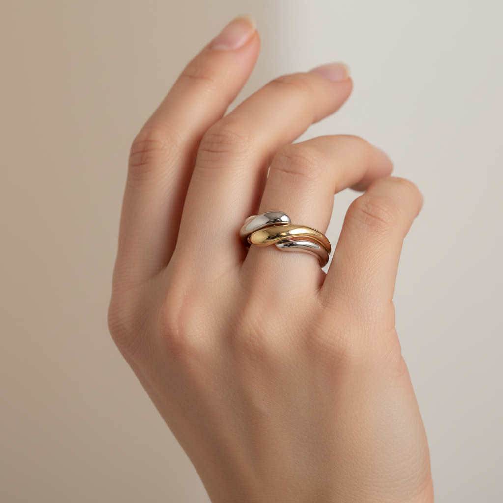 Elaine – S925 Silver Ring with Irregular Water Wave